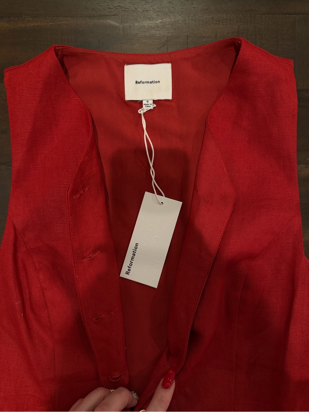 Reformation Red Sleeveless Button-Front top, size 6 - Picture 5 of 5